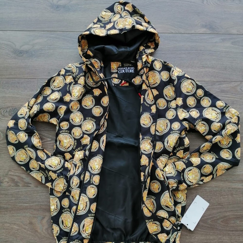 Versace coat like new M